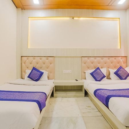 Hotel O Shyam Palace Near New Delhi Railway Station Екстер'єр фото